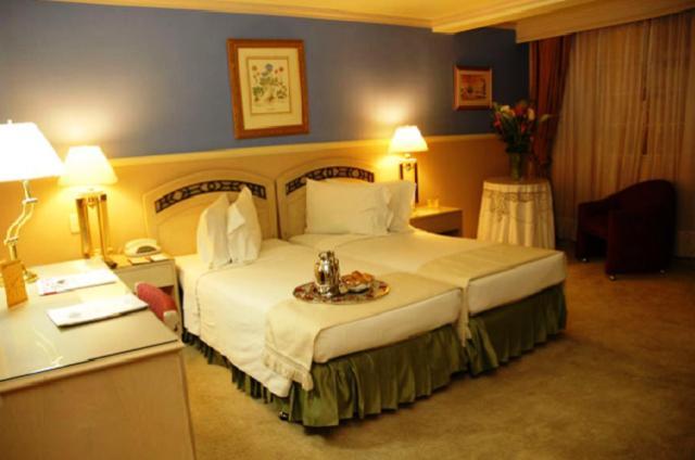 Hotel-Monti بوغوتا الغرفة الصورة